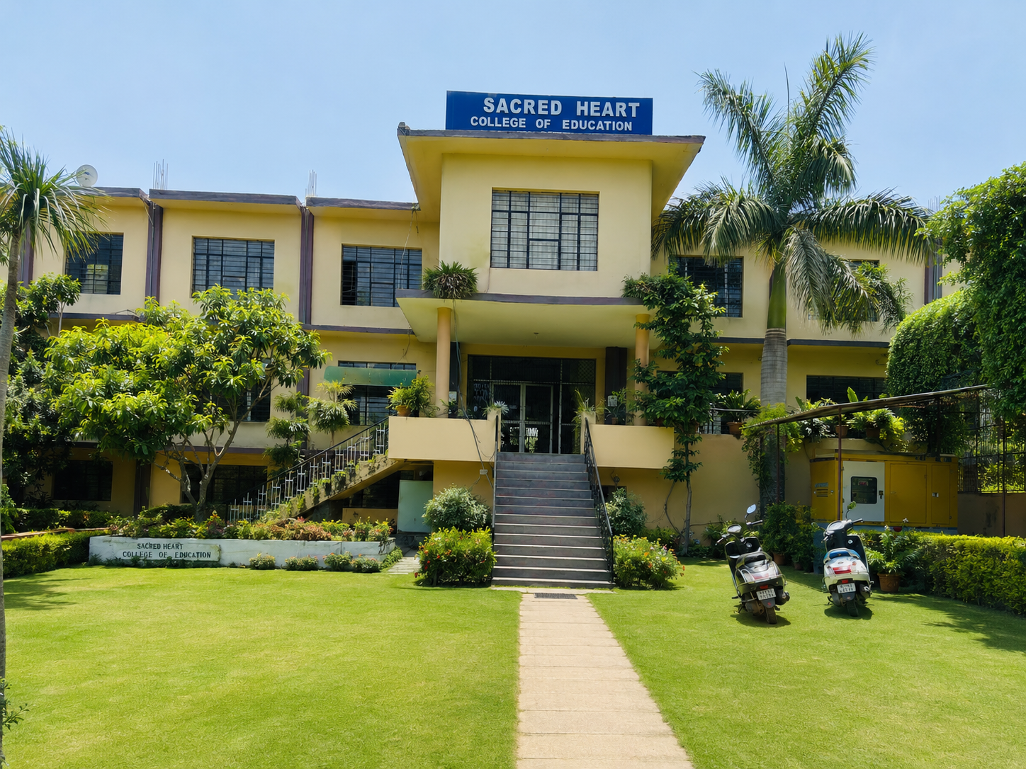 Sacred Heart College of Education building and campus